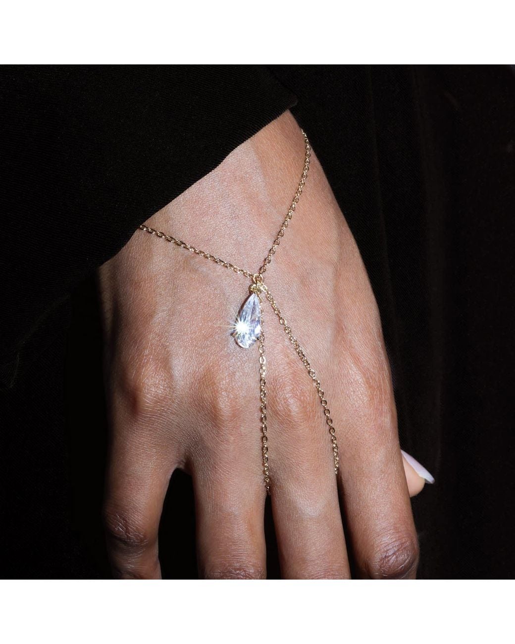 Studio Baloge Metallic Lumina Solitaire Hand Chain