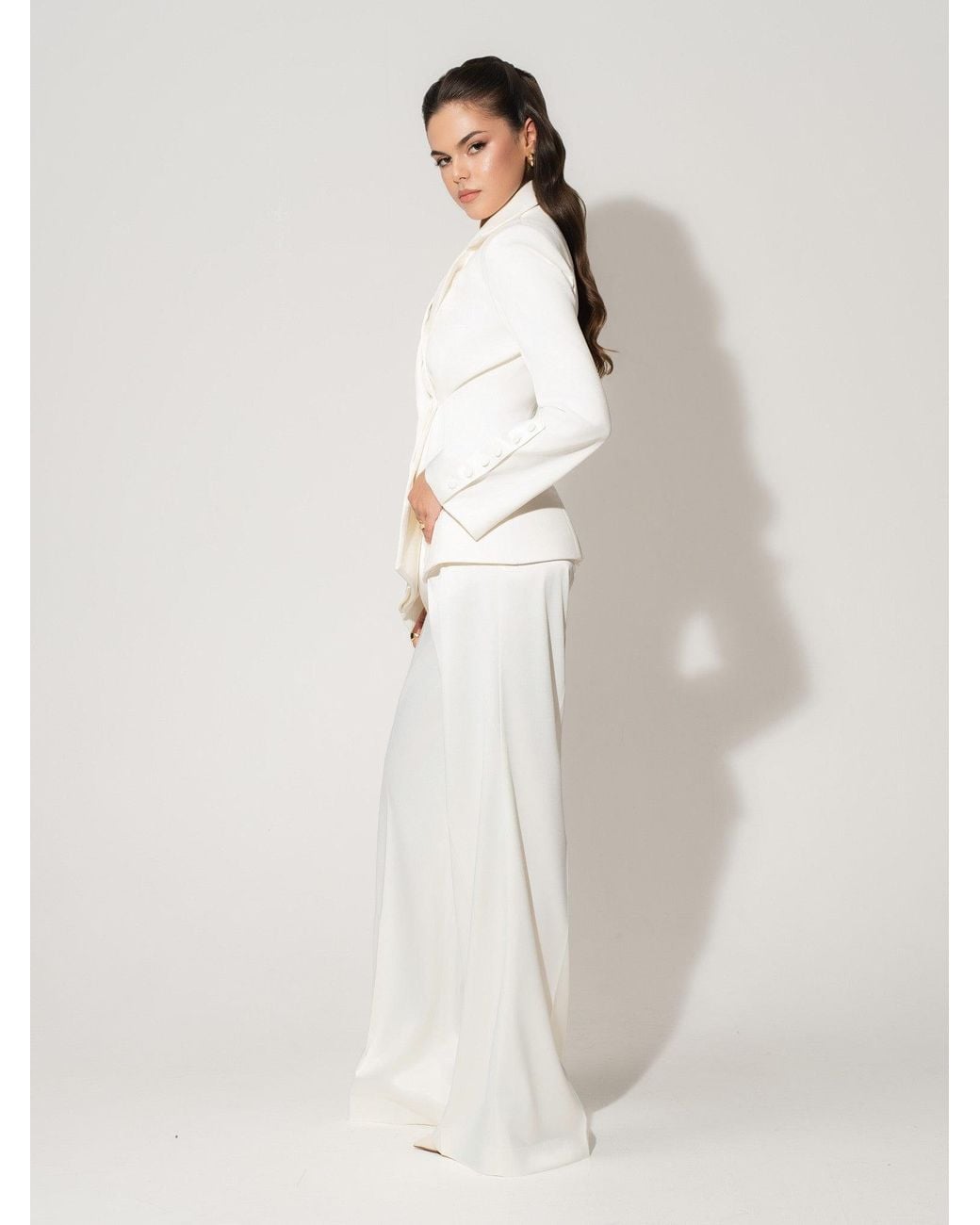 Tia Dorraine White Modern Power Tailored Asymmetric Suit – Pearl