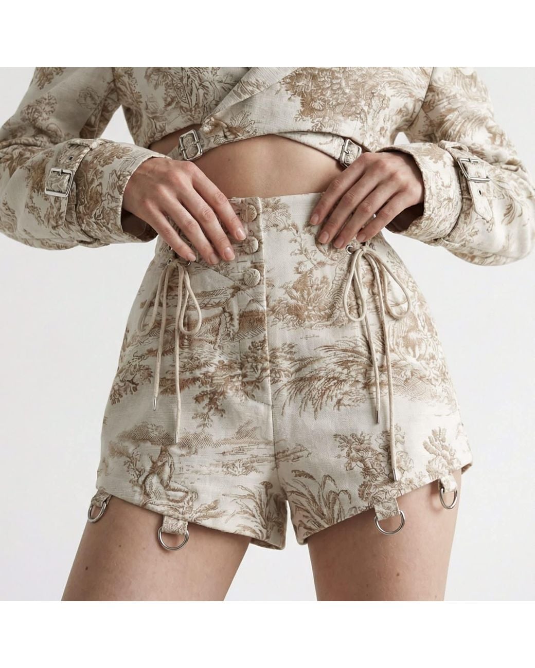 La Musa Gray Savoy Shorts