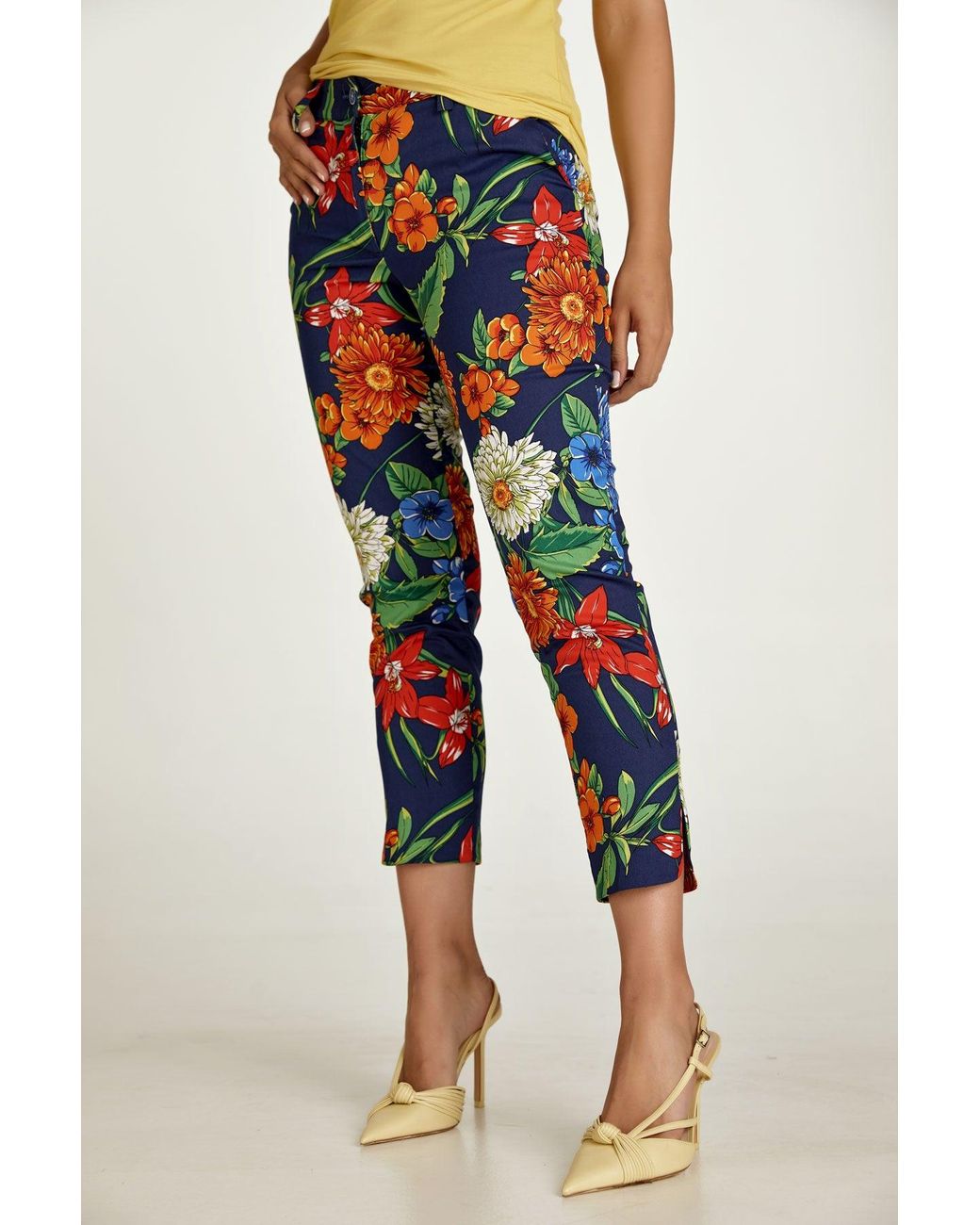 Conquista Blue Floral Cotton Pants