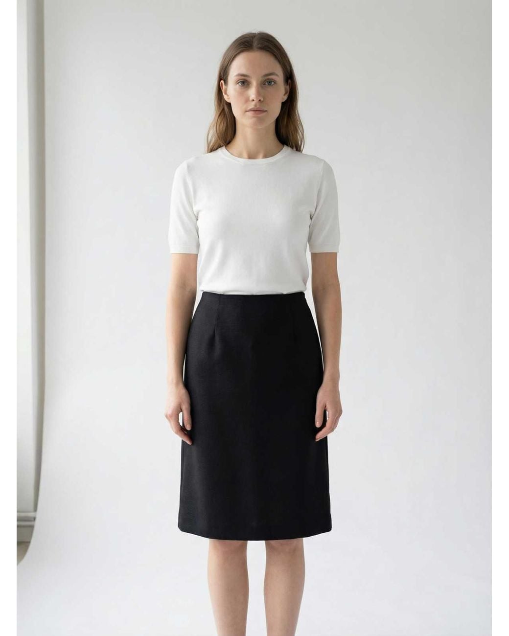 Conquista Black Classic Tailored Pencil Skirt