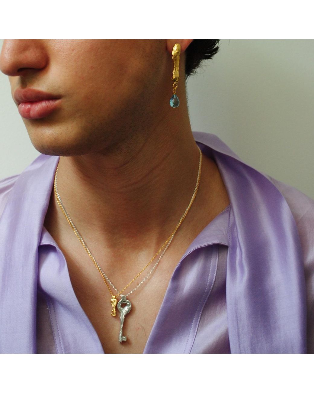 De Roms Metallic The Promise Molten Small Key Necklace