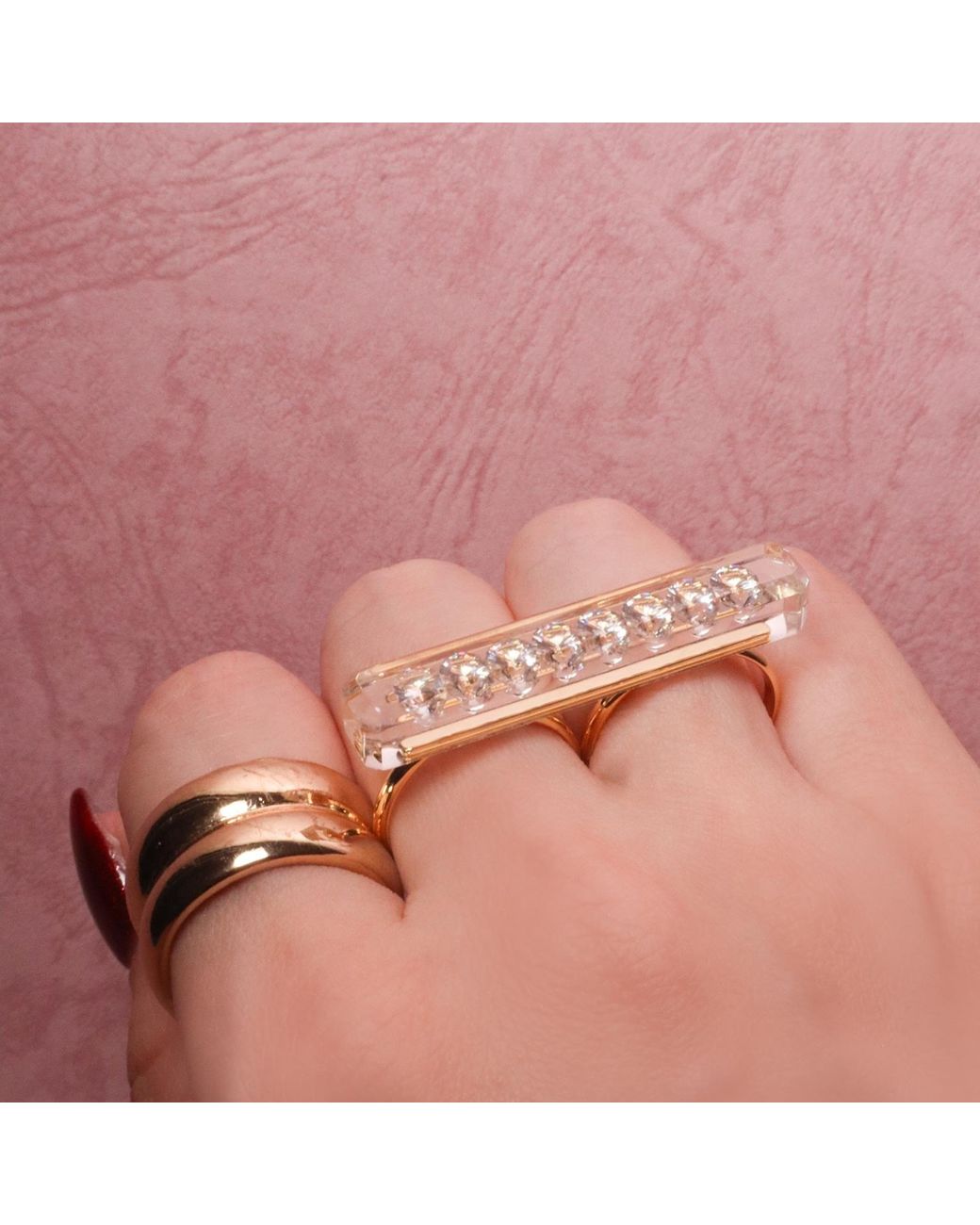 Iostudio Metallic W-Ring Luminous