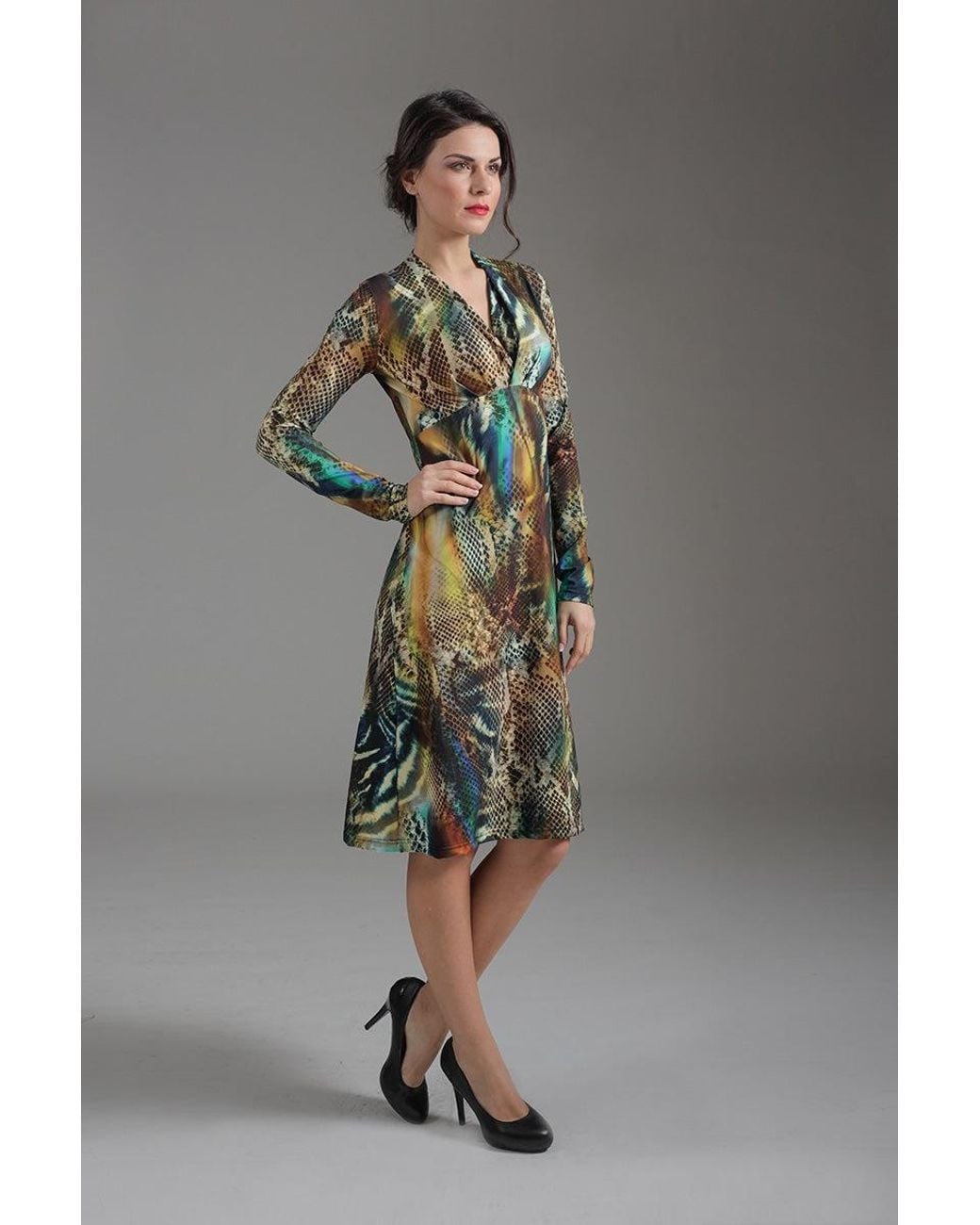 Conquista Green Long Sleeve Faux Wrap Animal Print Midi Dress
