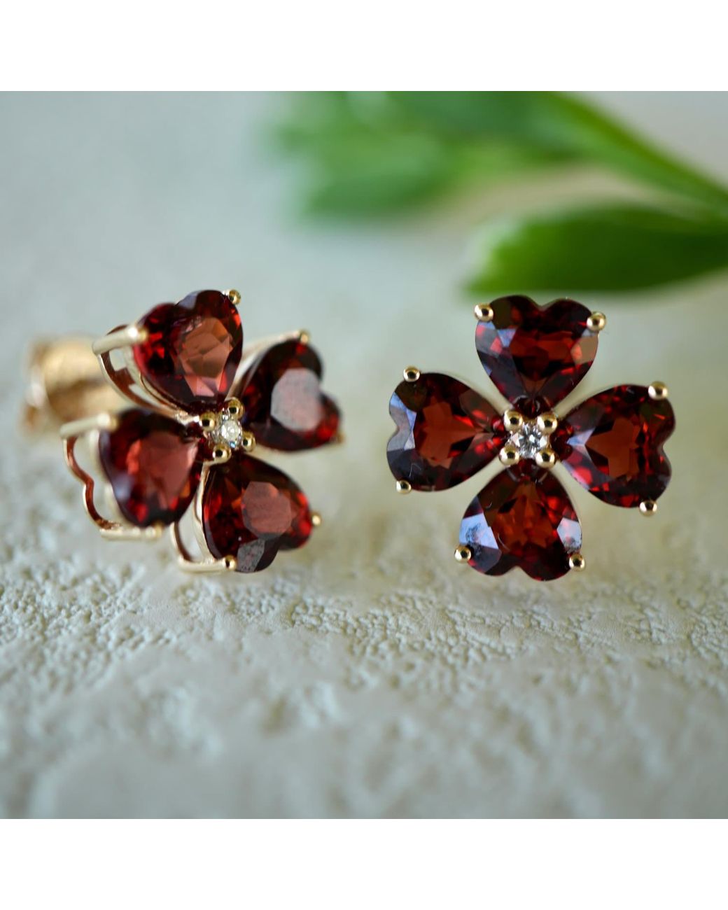 Kai Fine Jewelry Red Solid Natural Garnet & Diamond Clover Earrings