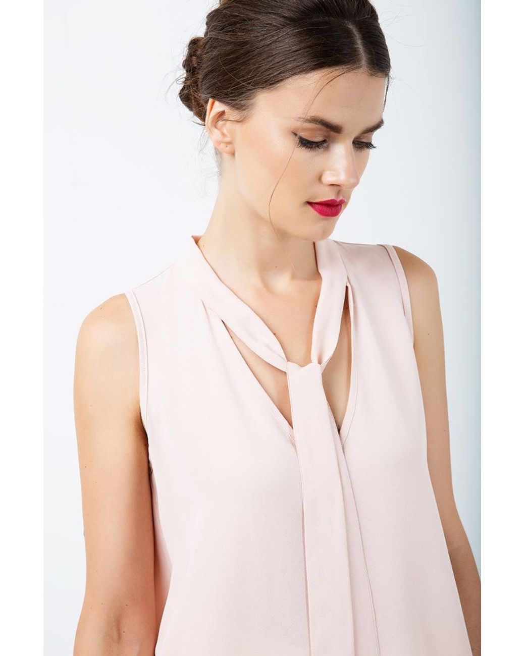 Conquista Pink Sleeveless Tie Detail Top