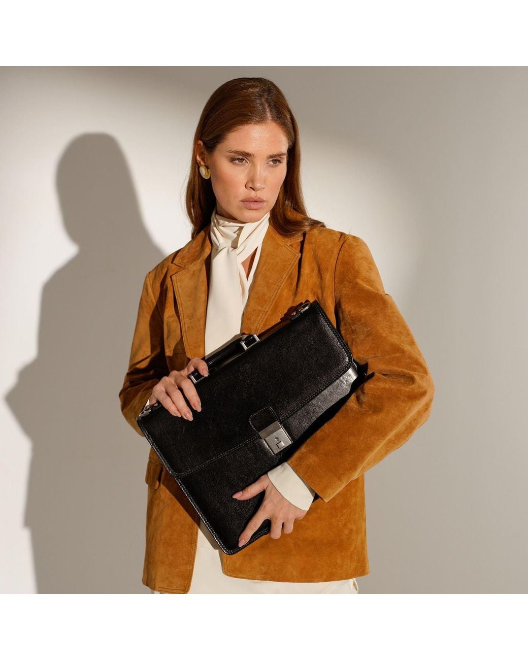 Time Resistance Black Leather Briefcase
