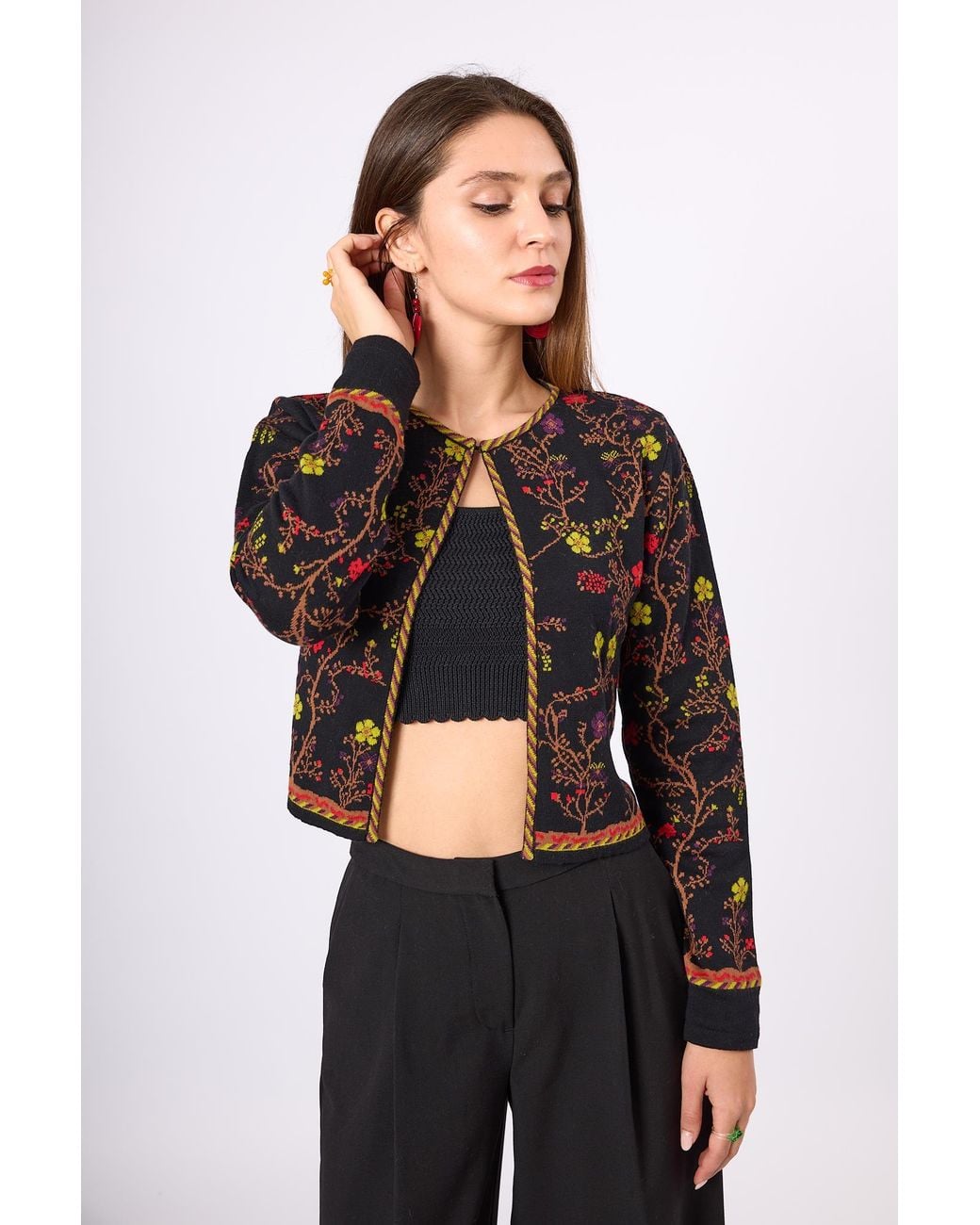 Peraluna Black Nostalgia Knit Crop Cardigan