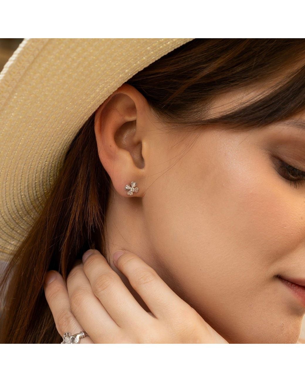 Spero London Metallic Fine 14Ct Solid Diamond Clover Earrings