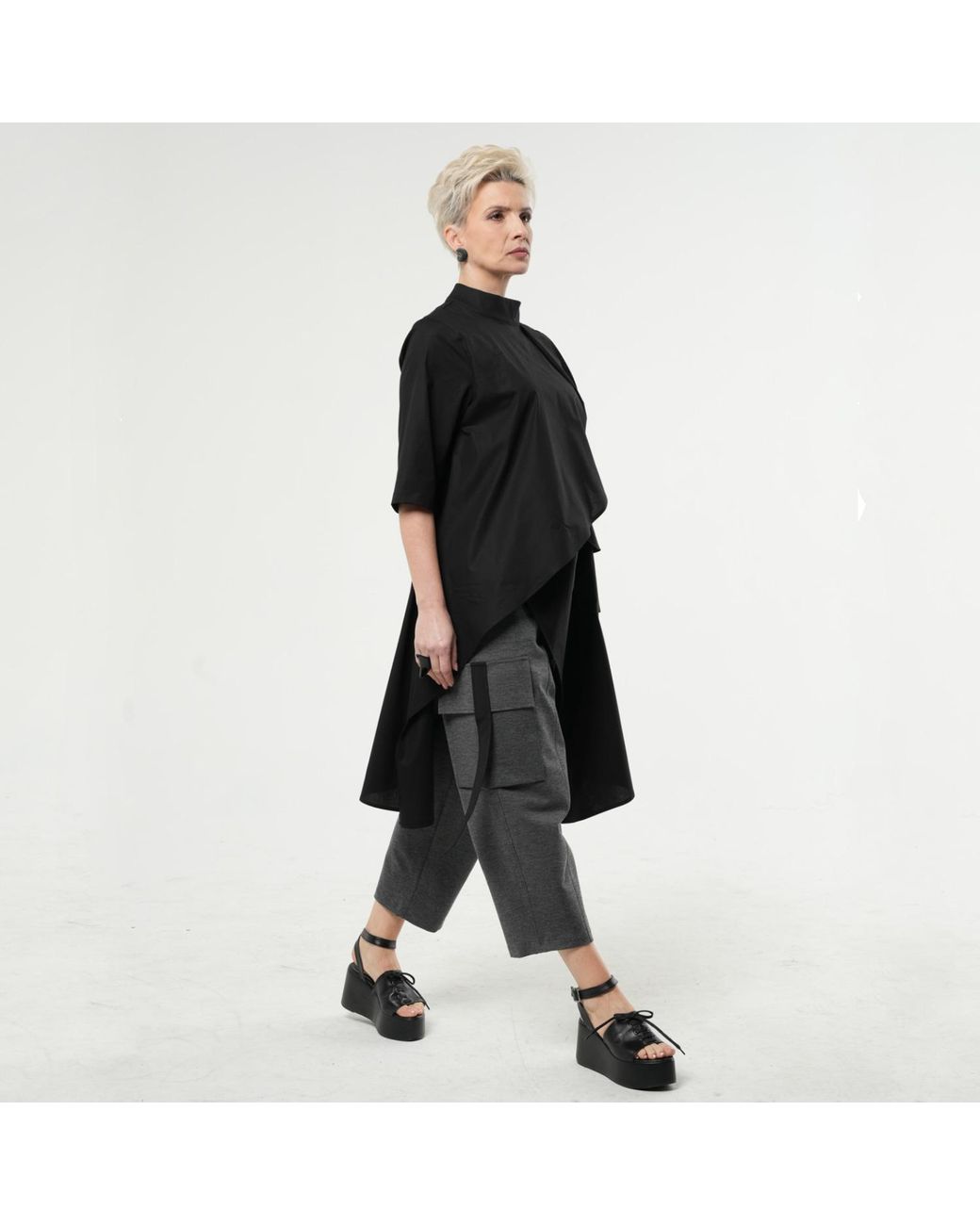 Metamorph Black Asymmetric Loose Shirt