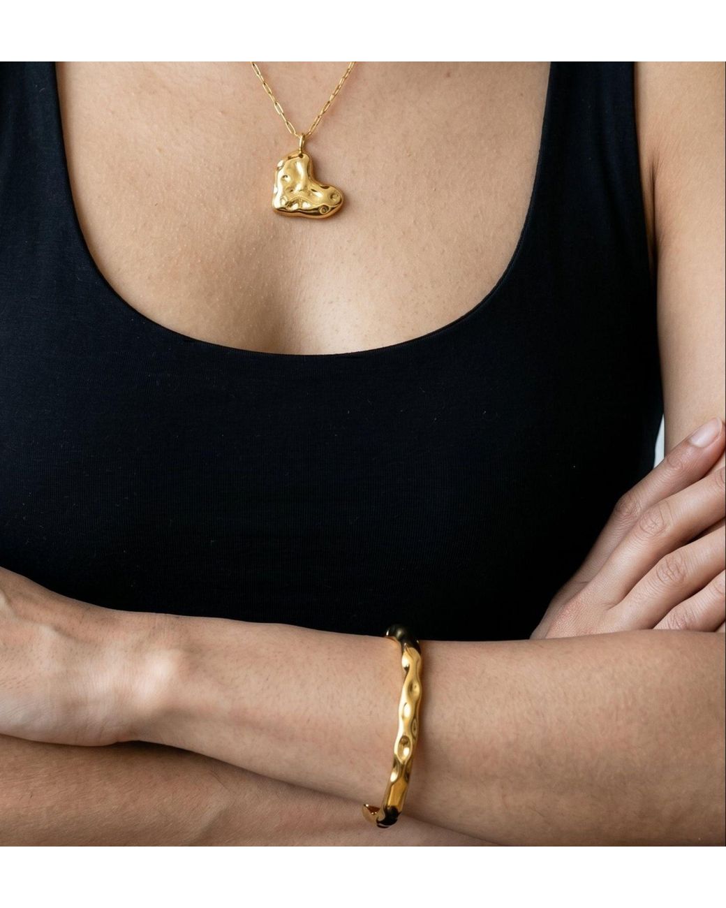 Uchi and Soto Metallic Kin Molten Structured Bangle