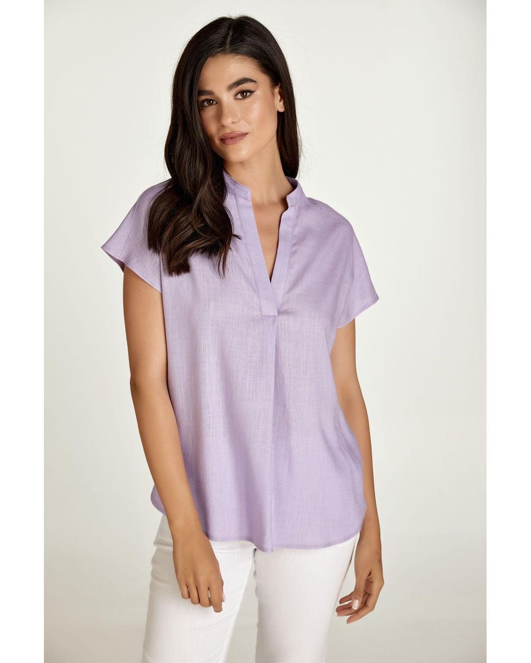 Conquista Purple Sleeveless Lilac Top With A Mandarin Collar