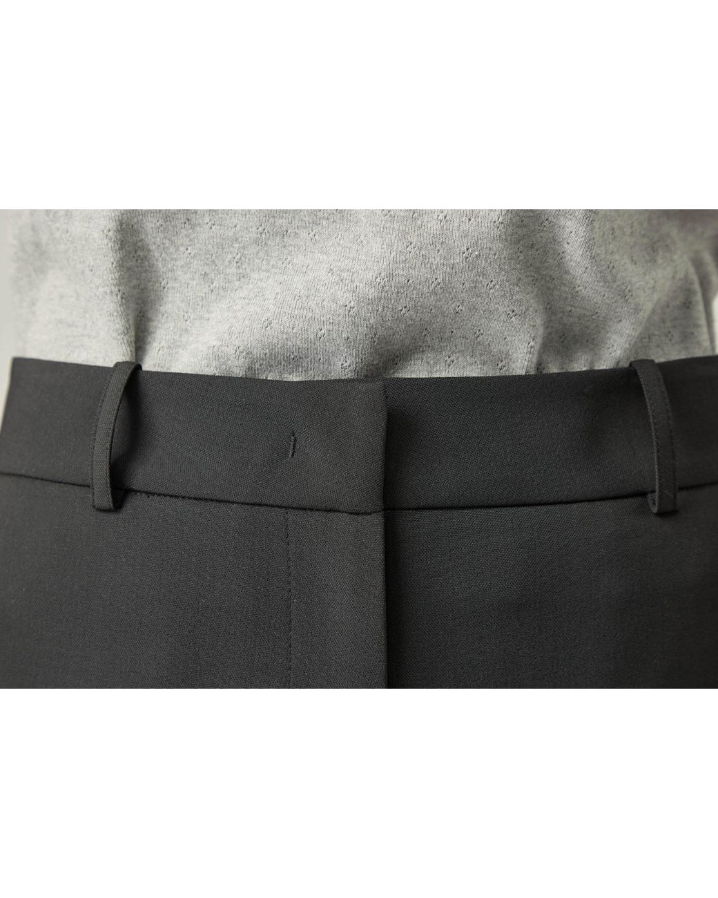 Elune Mode Black Tapered Pants _