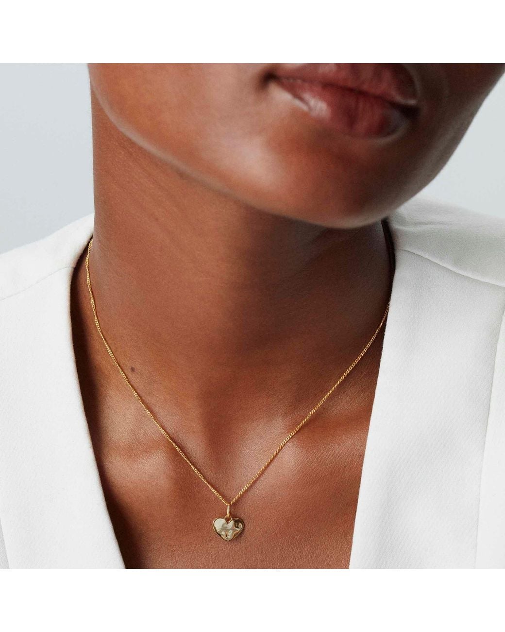 Muru Metallic Ripple Heart Necklace