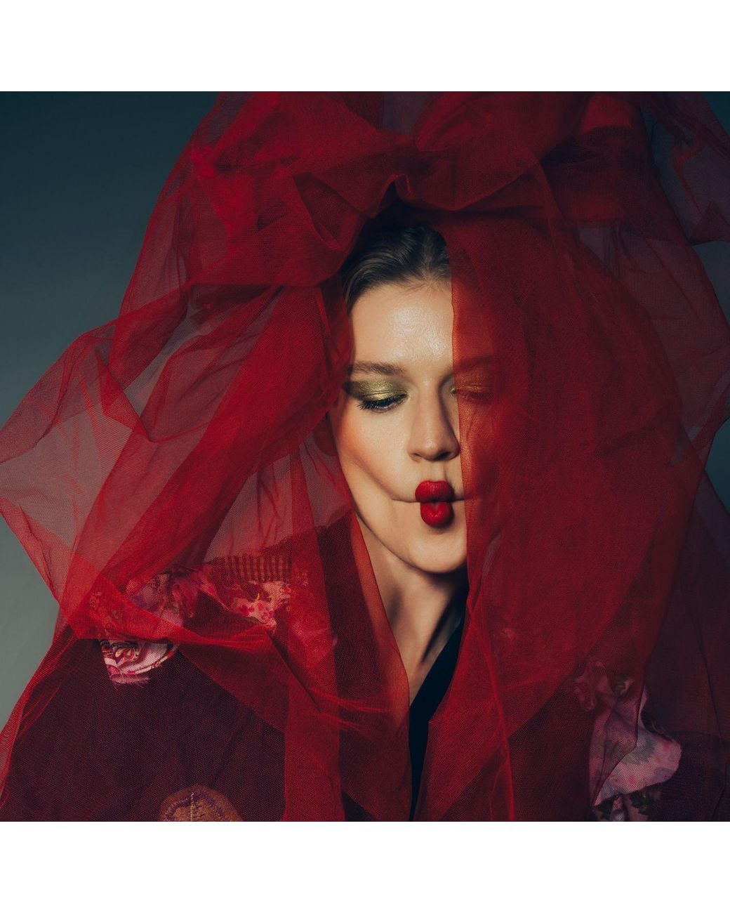 Miro Misljen Red Headband Wedding With Veil