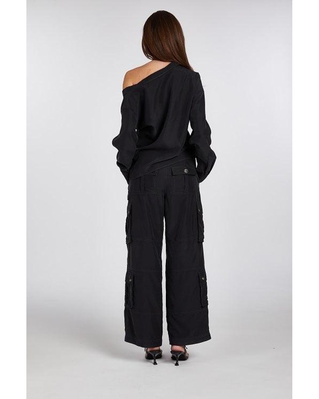 Sâb Studio Black One Shoulder Asymmetric Button Up