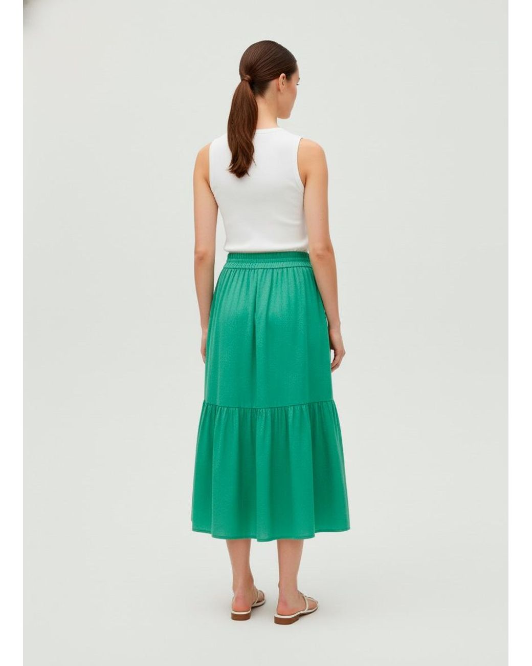 Conquista Green Emerald Tiered Midi Skirt
