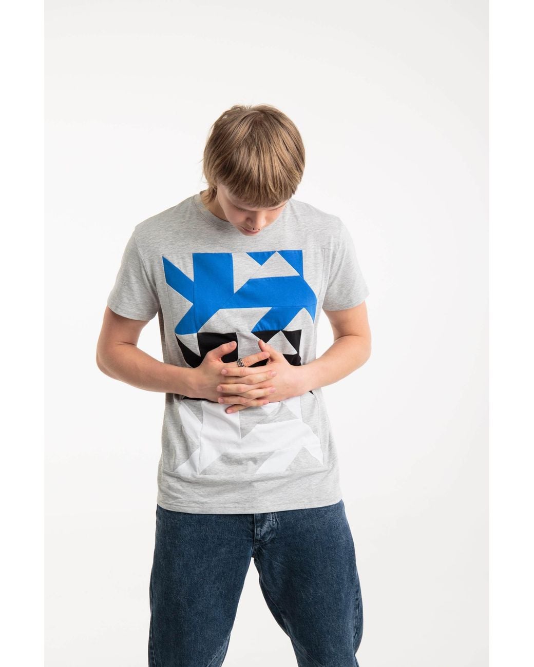 Reet Aus Gray T-Shirt For Lion for men