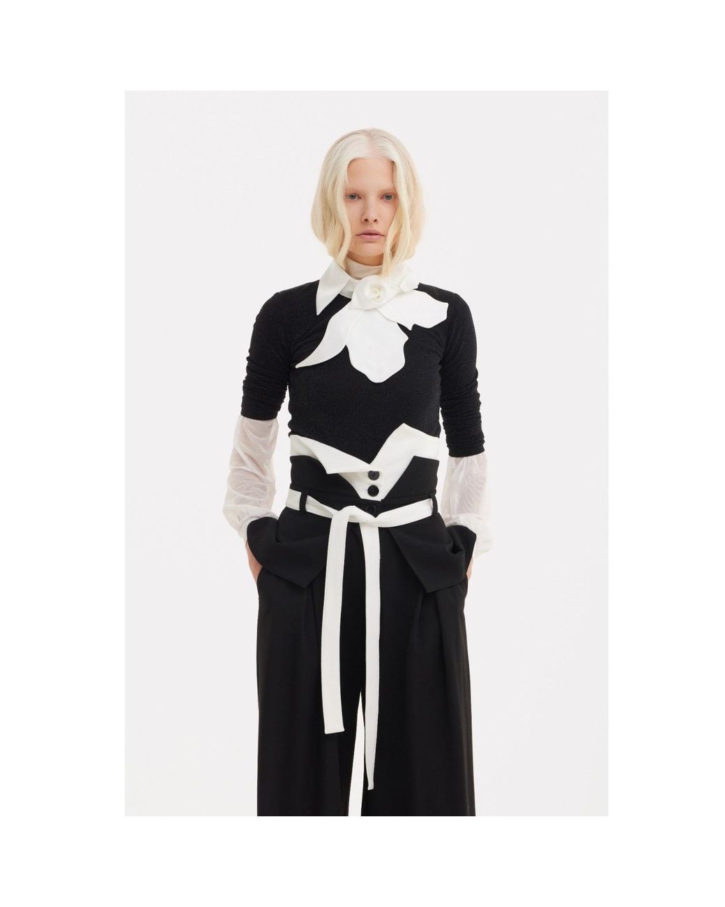 Julia Allert White Evening Neckwear