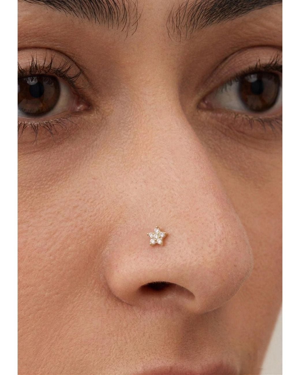 Zahav Jewelry White 14K Solid 24G Star Cz L-Shape Nose Stud