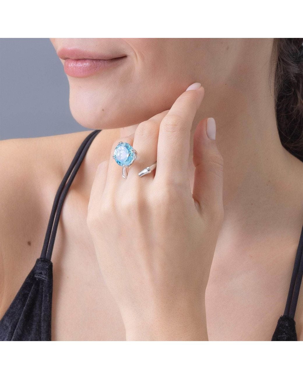 German Kabirski Blue Mirae Open Band Ring With Natural Round Cut Topaz