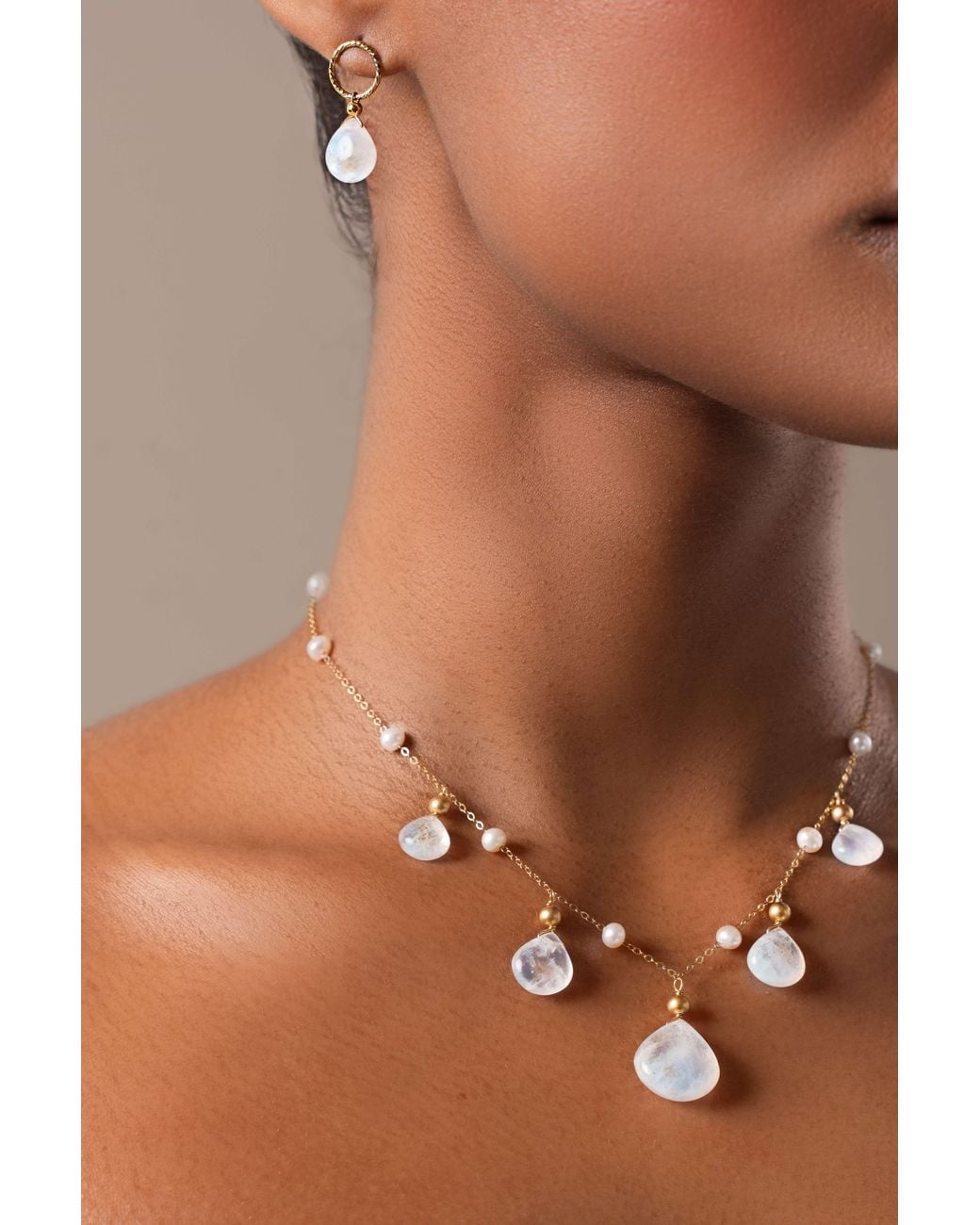 Katy Faye Metallic Neutrals Vida Moonstone Necklace