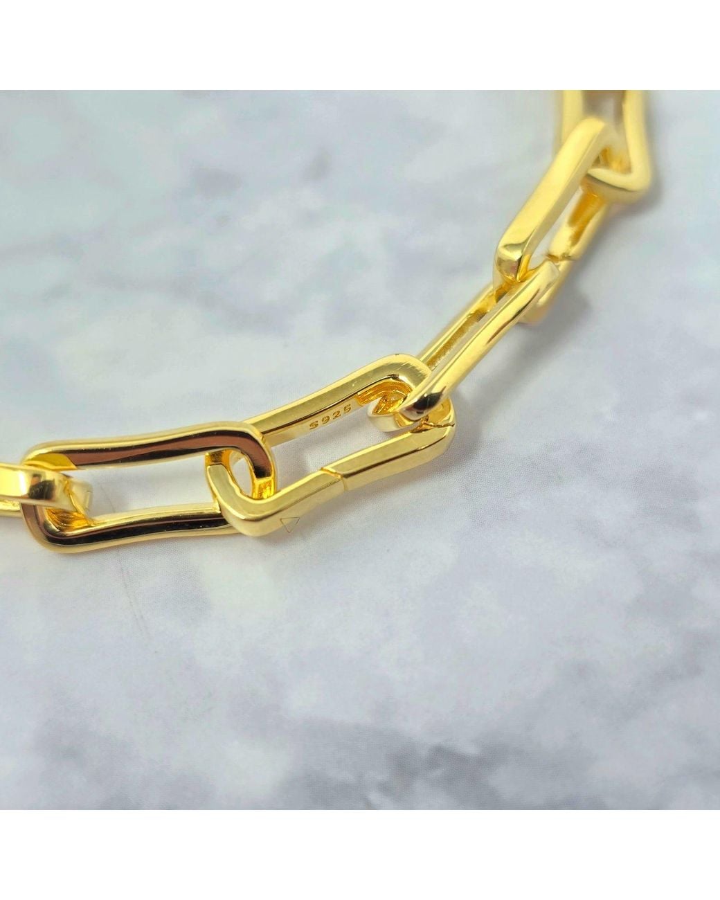 Sophelia Metallic Customisable Hinged Link Paperclip Charm Bracelet
