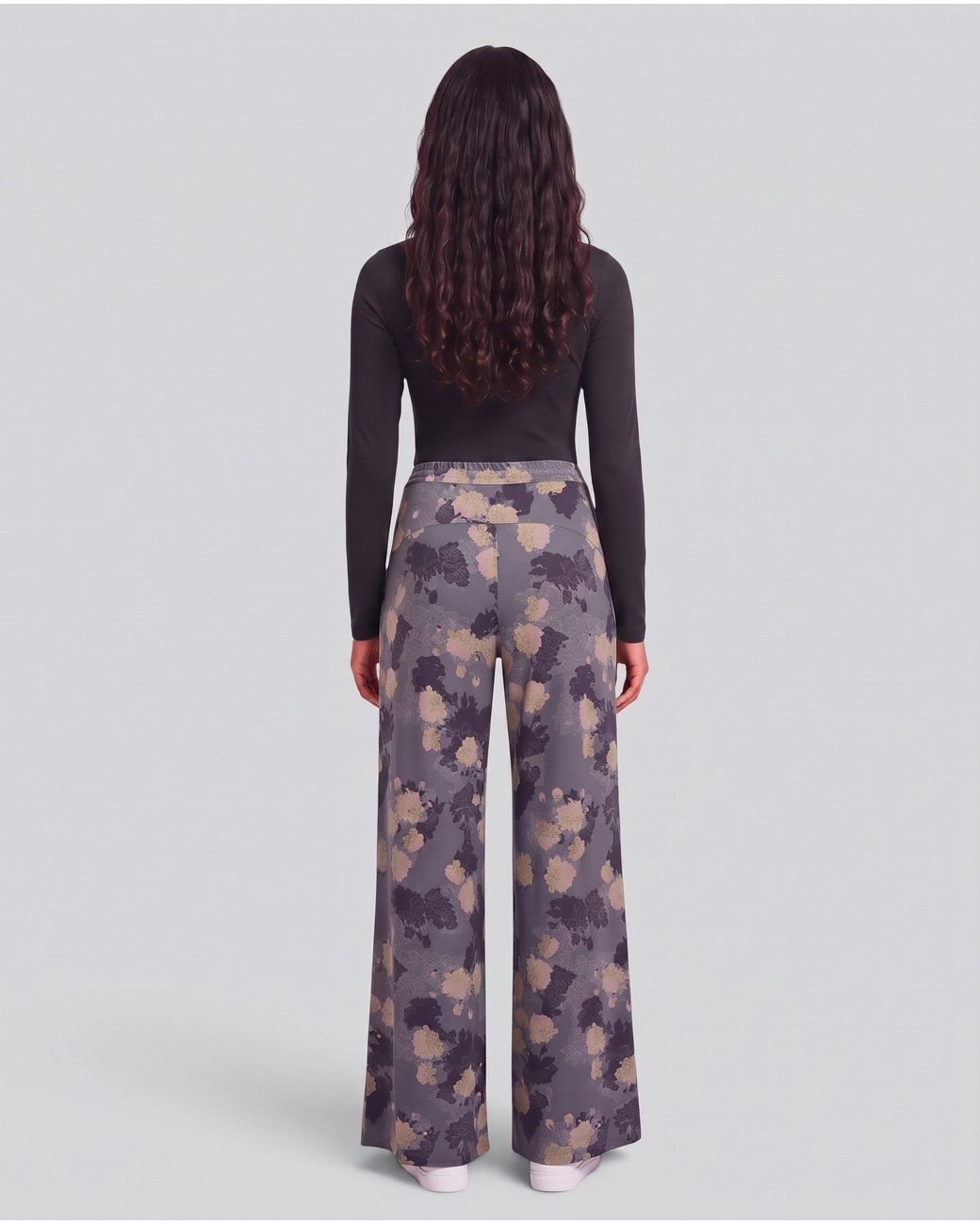 Lords of Harlech Blue Sanchez Lans Floral Stretch Knit Drawstring Pant