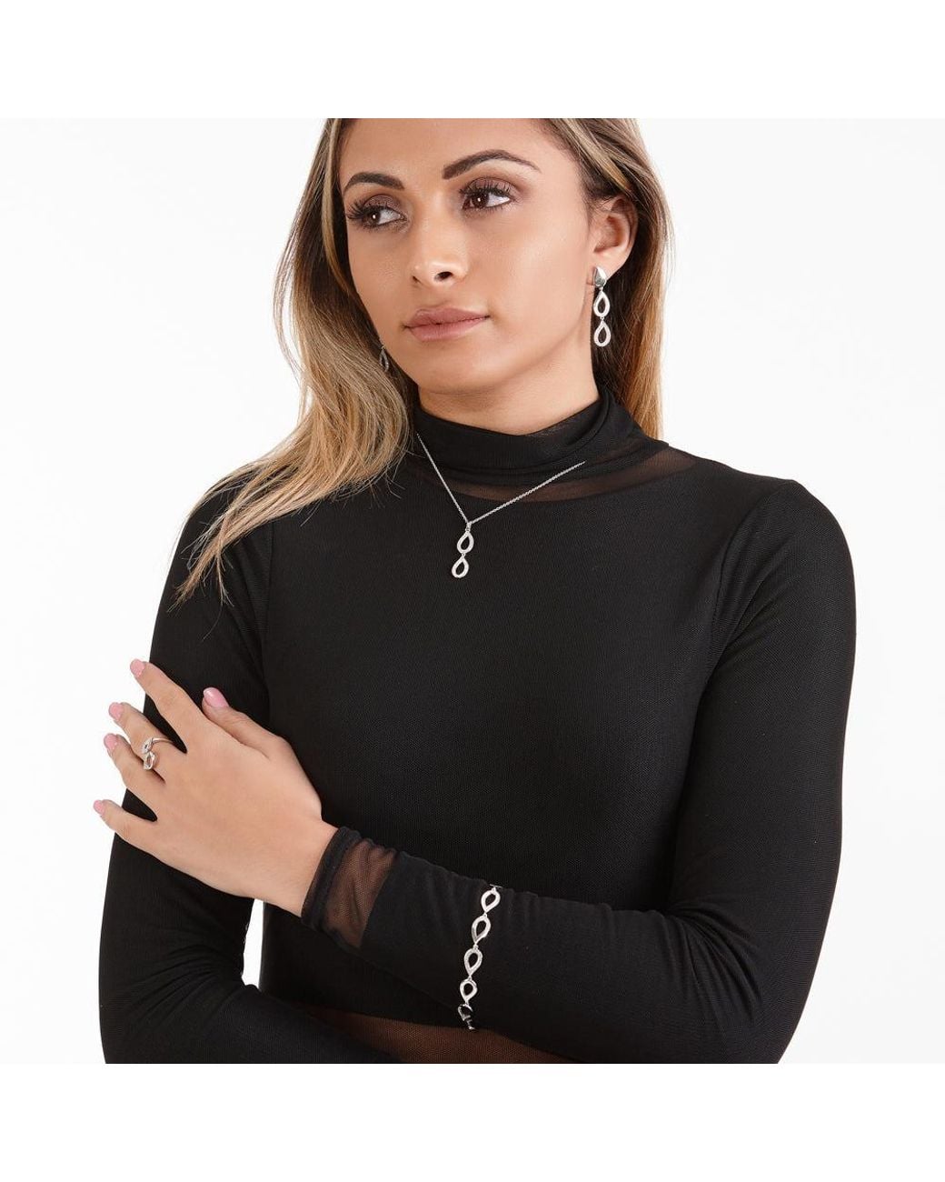 Lucy Quartermaine Metallic Double Melting Diamond Pendant