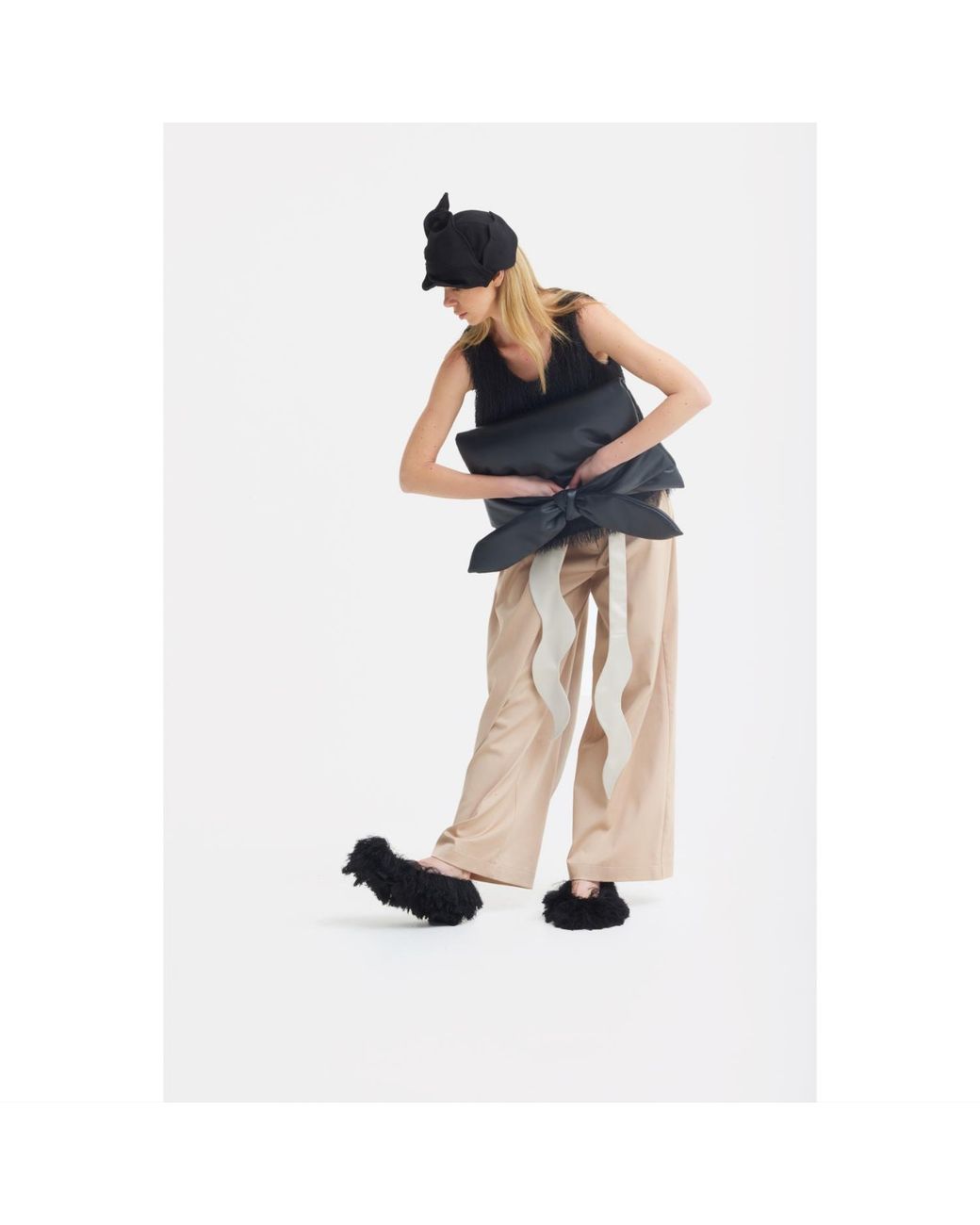 Julia Allert Black Headpiece – Evening Mini Hat Style