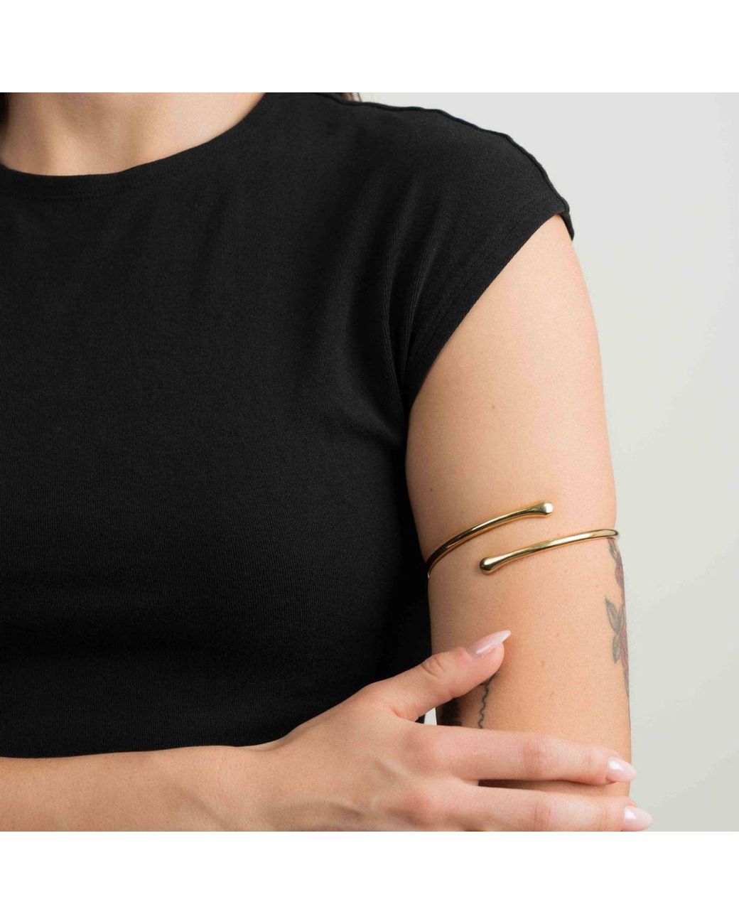 Belinda Jewelz Metallic Upper Arm Wrap Cuff