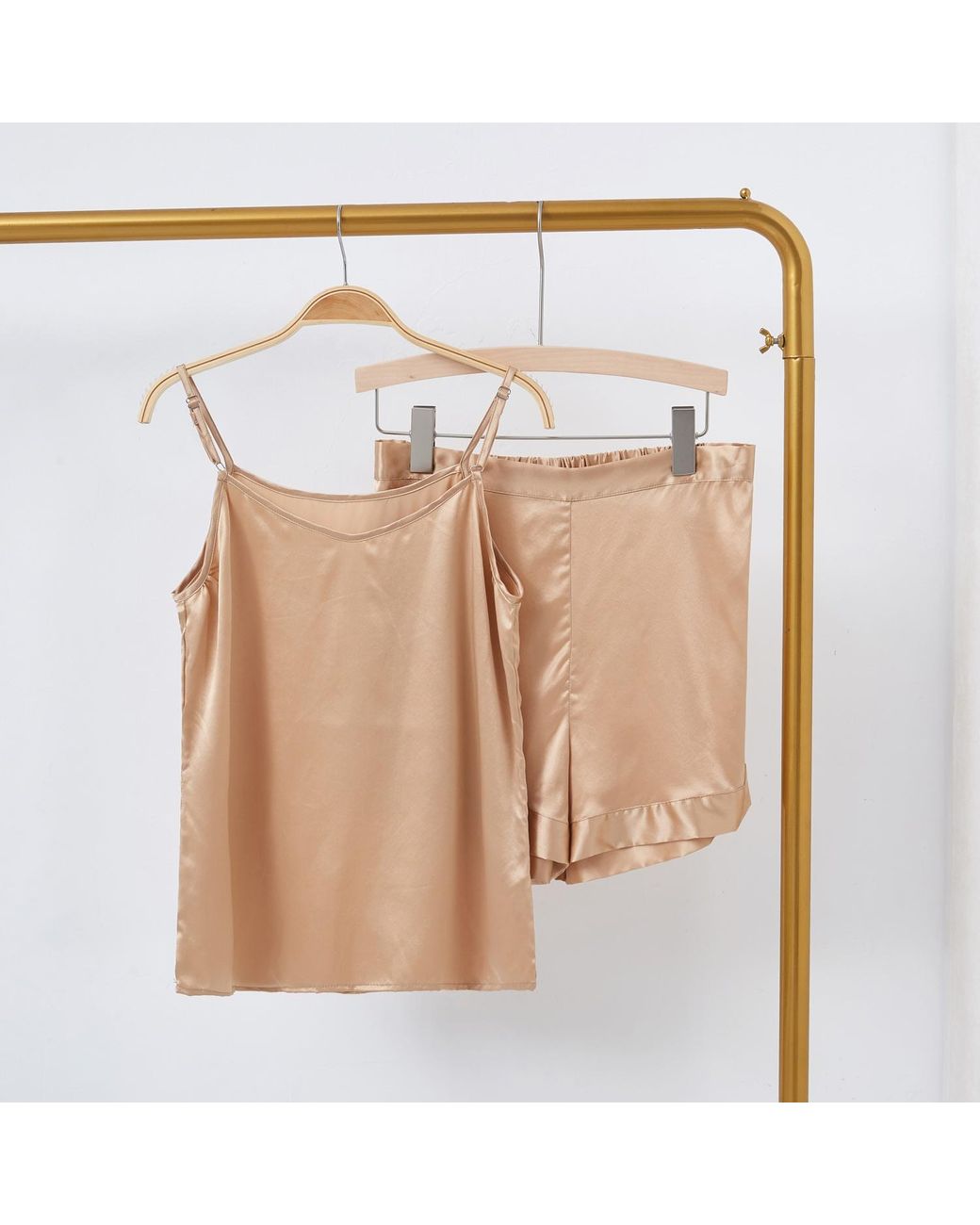 Soft Strokes Silk Natural Neutrals Pure Mulberry Silk Camisole And Shorts Set