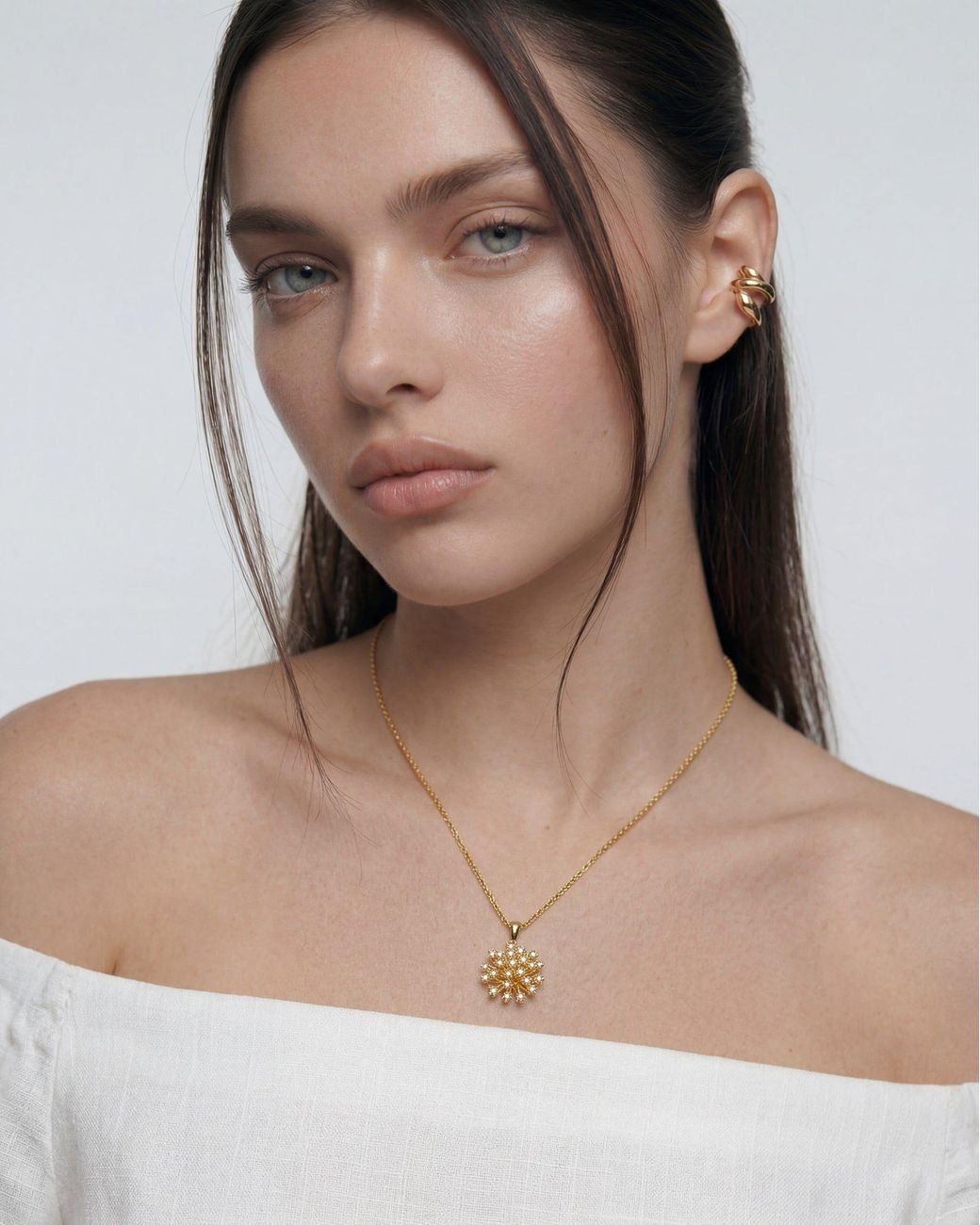 Elk & Bloom Metallic 14K Molten Huggie Hoop Ear Cuff
