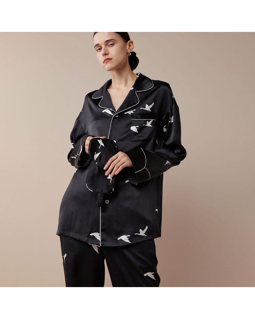 Silkinc Black Swan Goose Pajamas