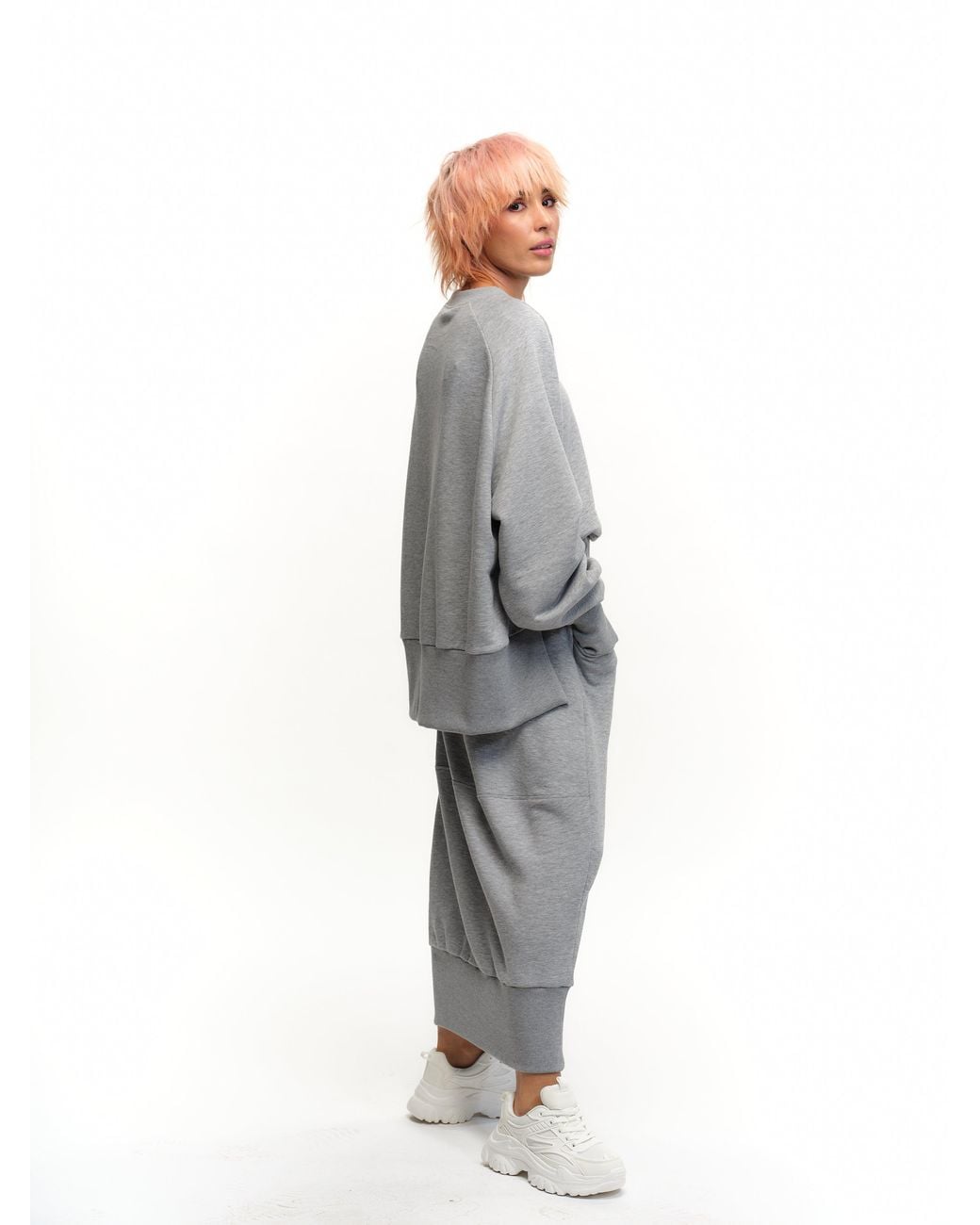 Clothes by Locker Room Gray Two-Piece Activewear Set