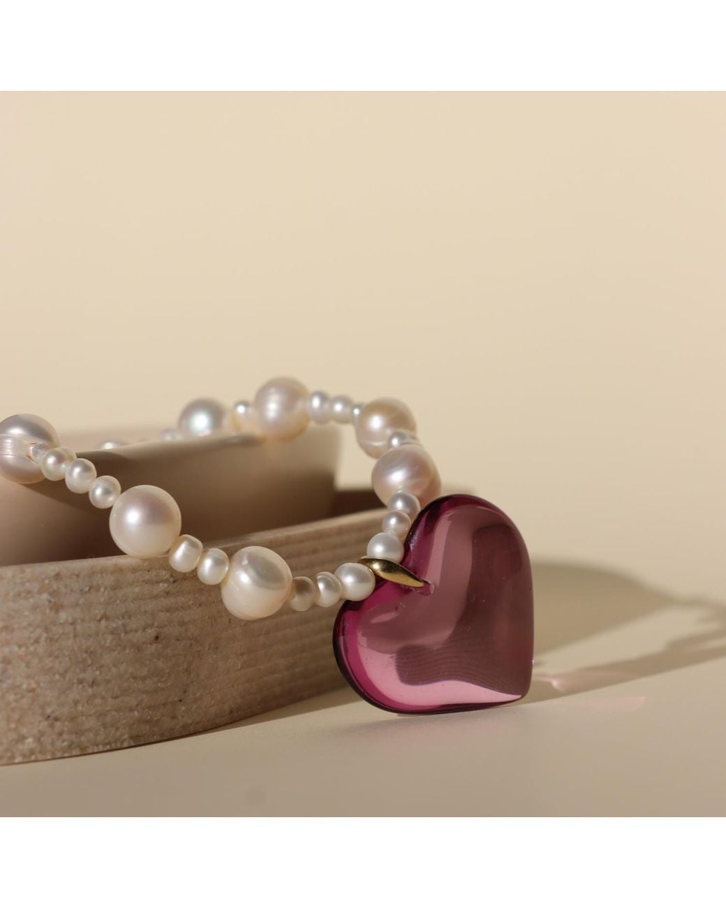 Larsuu Metallic Heart Necklace