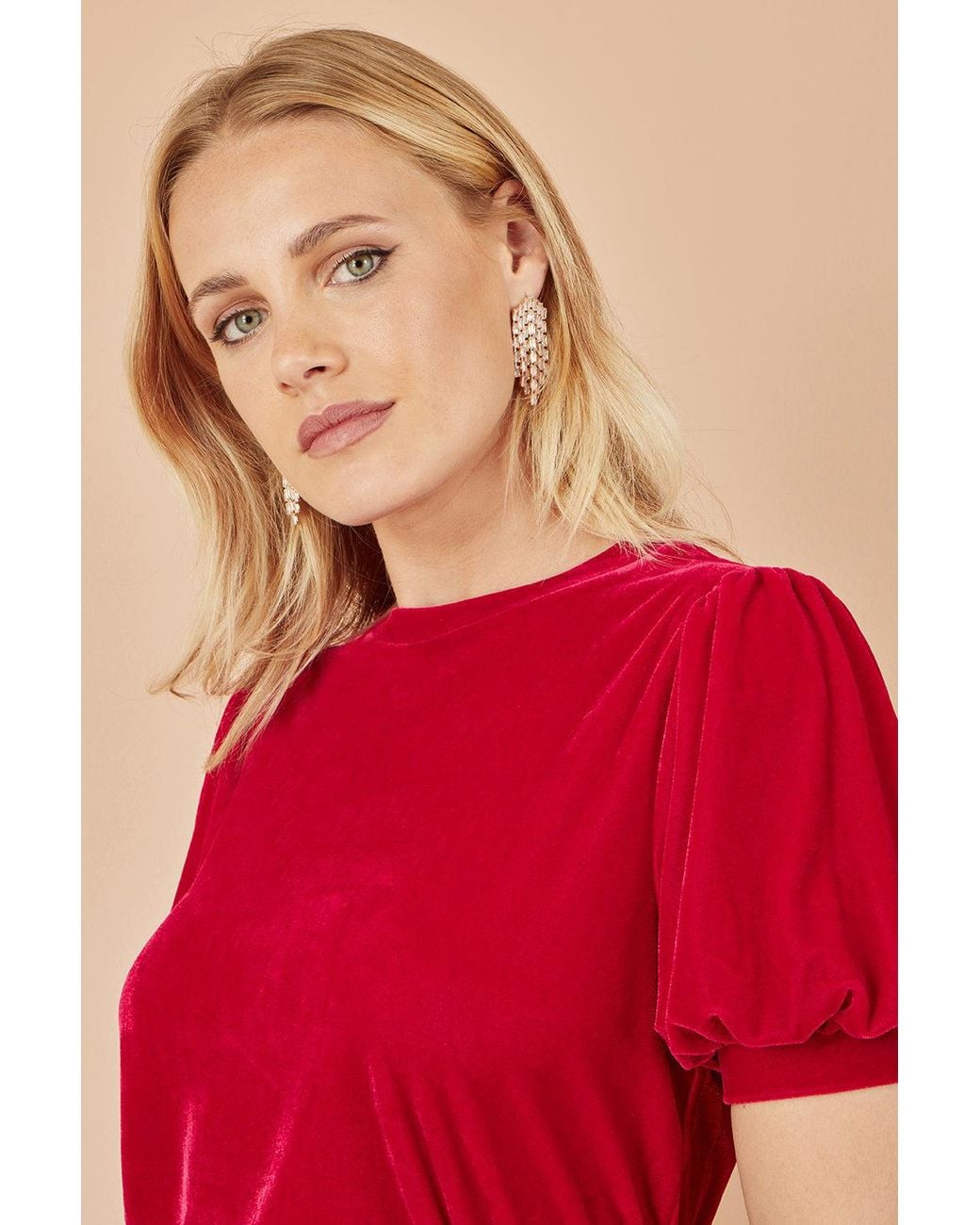 Yumi' Red Velvet Puff Sleeve Top