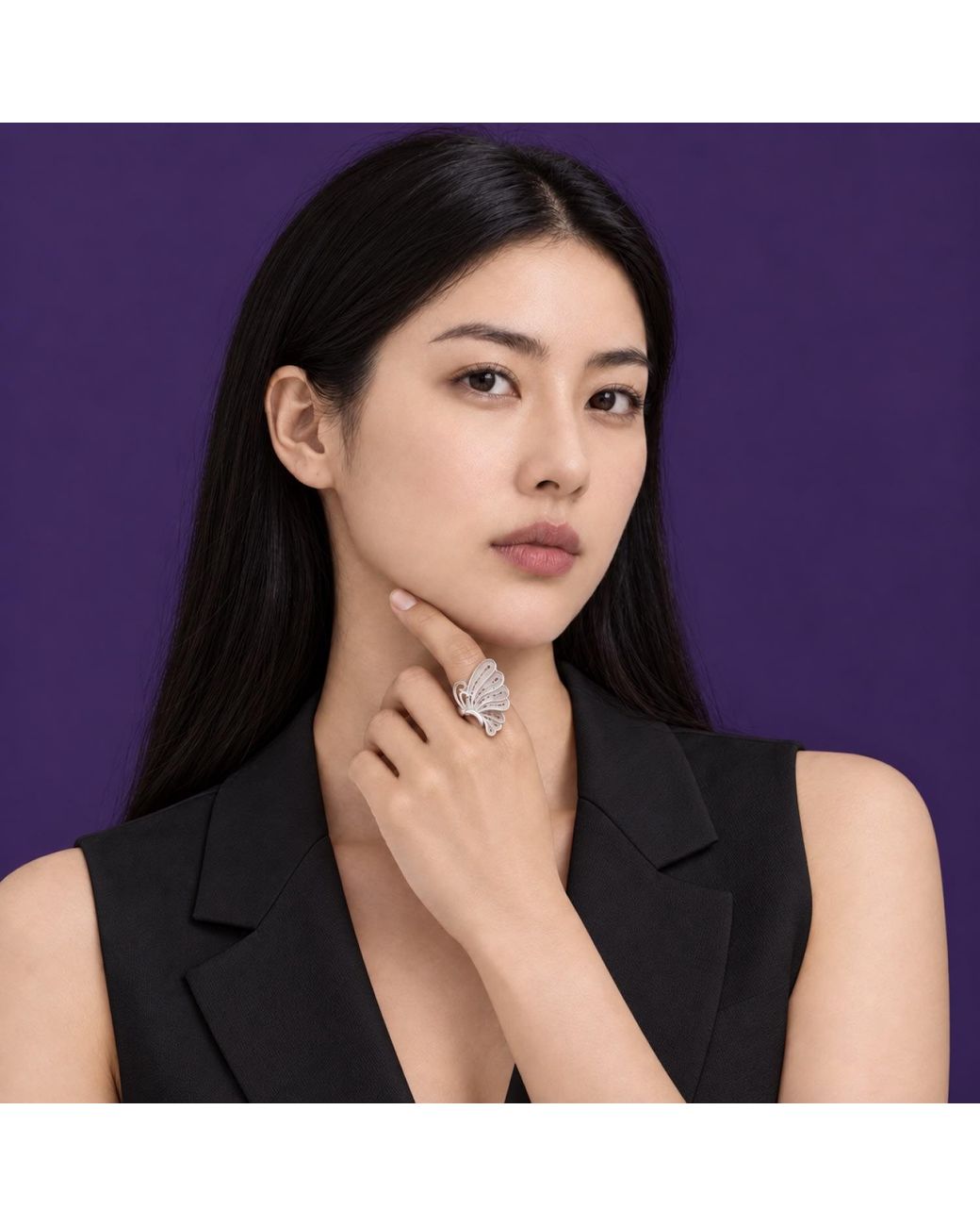Yieon White Ala A Fine Filigree Ring