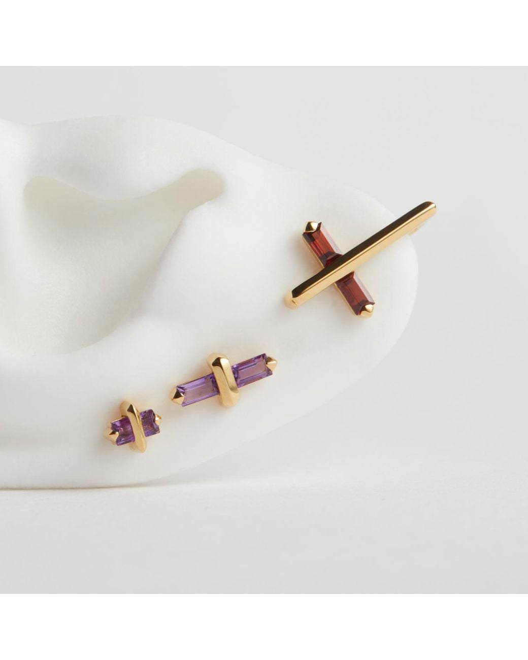 Kasun White Angel Kiss Earring