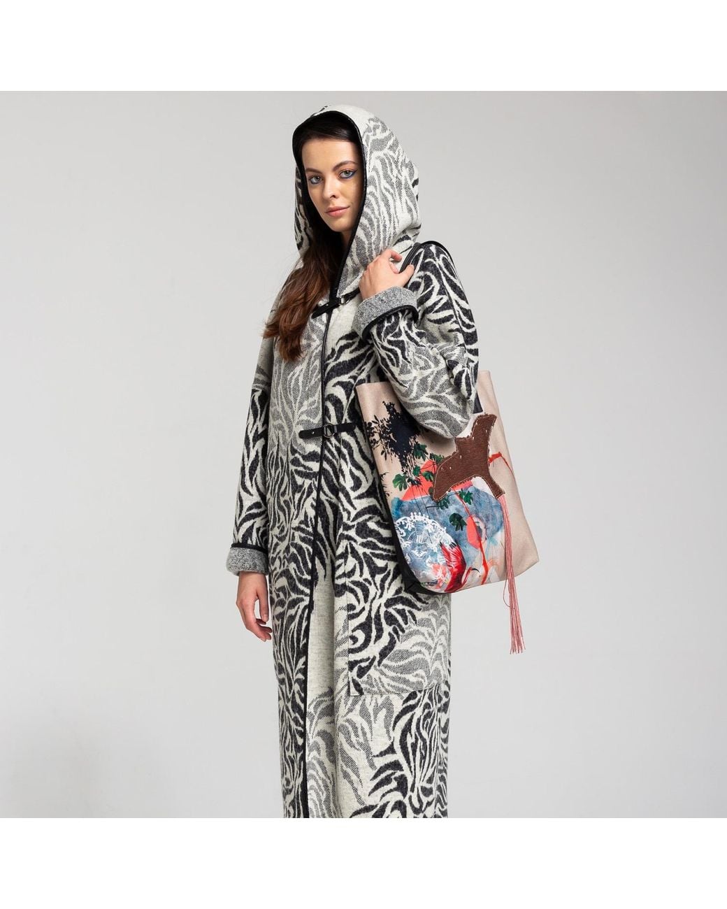 ARTISTA Black Tiger Coat