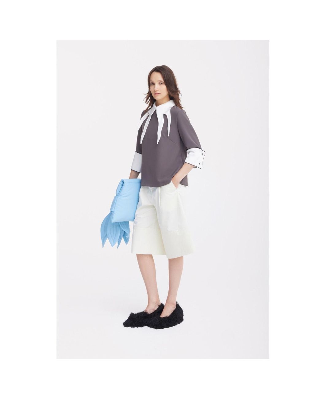 Julia Allert White Button Front Wide Leg Bermuda Shorts – Ivory