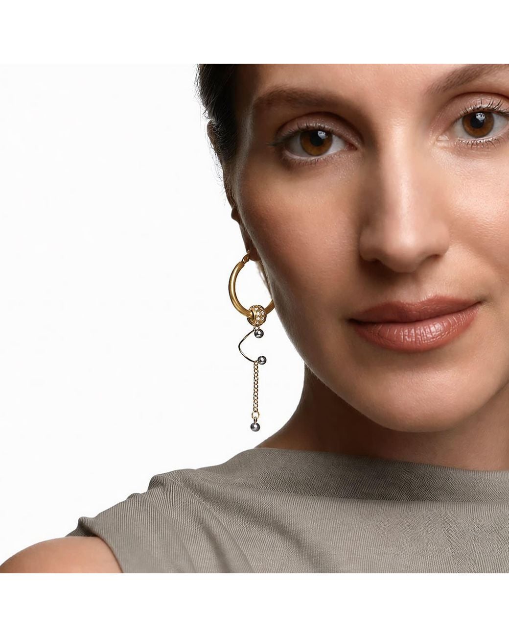 Kirei Metallic Bend Asymmetric Hoop Earrings