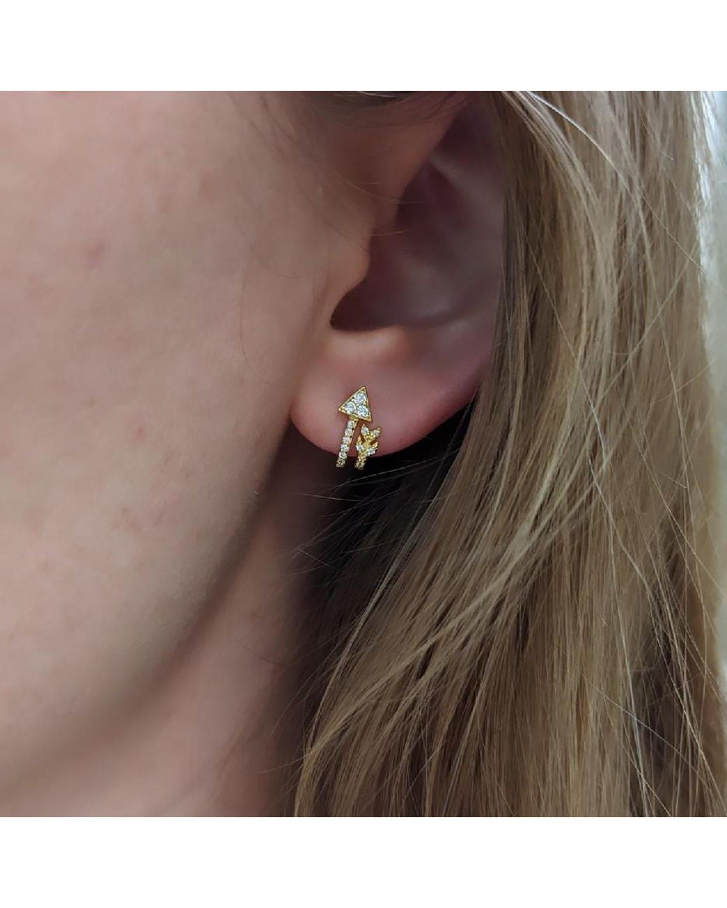 KAMARIA Metallic Arrow Huggie Earrings With Crystals
