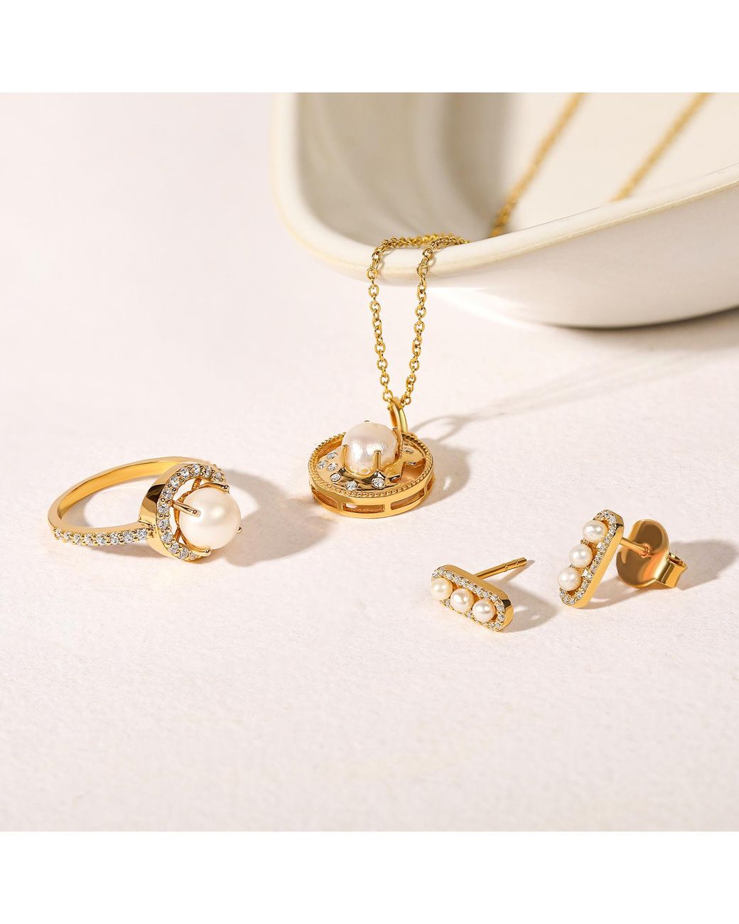 The Jewelz Metallic Pearl Song Studs-Earrings