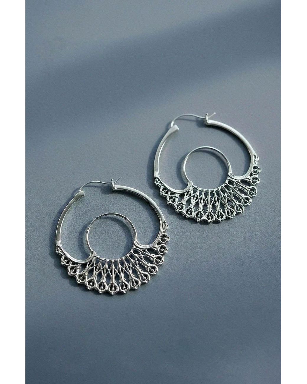 Astor & Orion Metallic Iris Sculptural Hoops Small