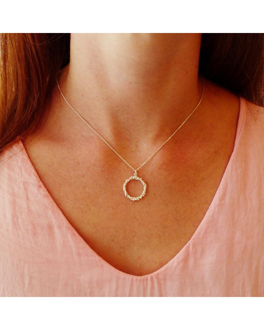 MOUNIR LONDON Metallic Hoop Pendant