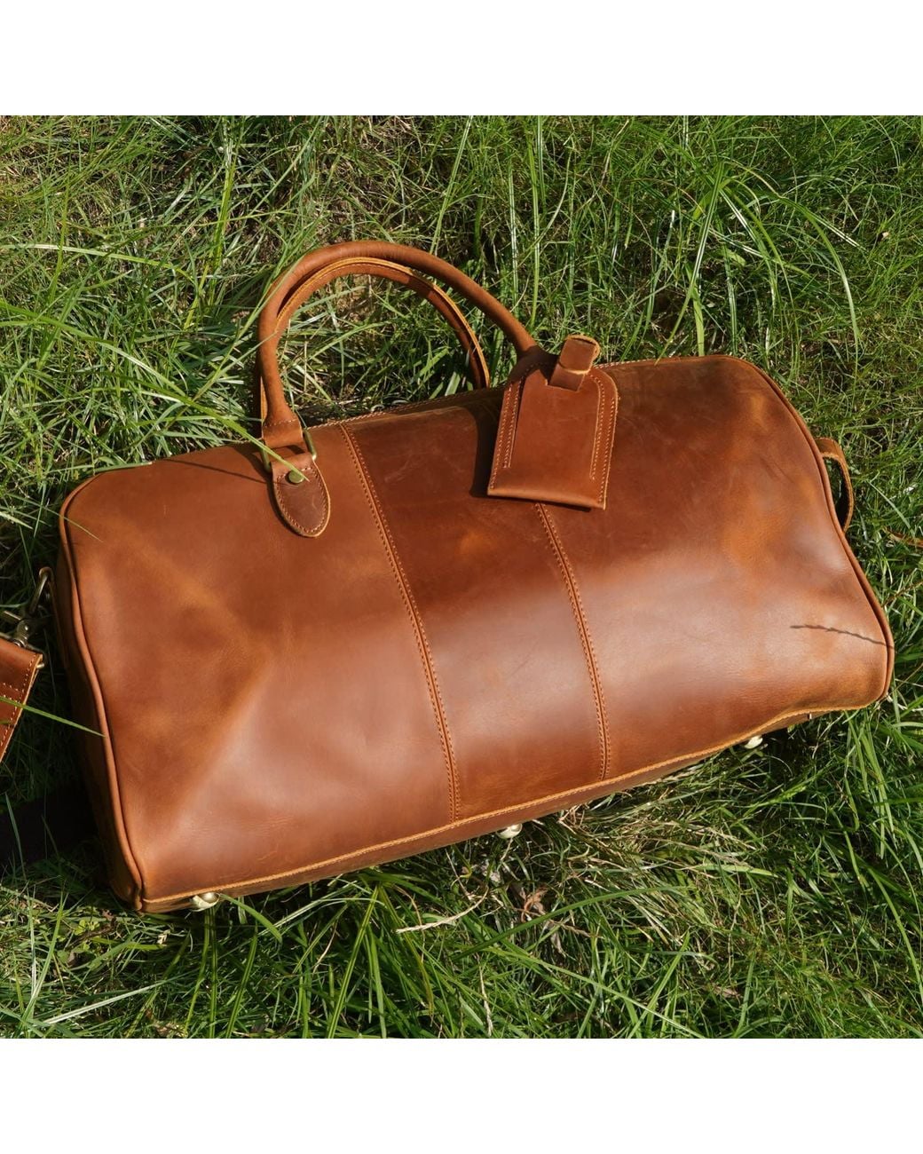 Touri Brown Worn Look Weekender