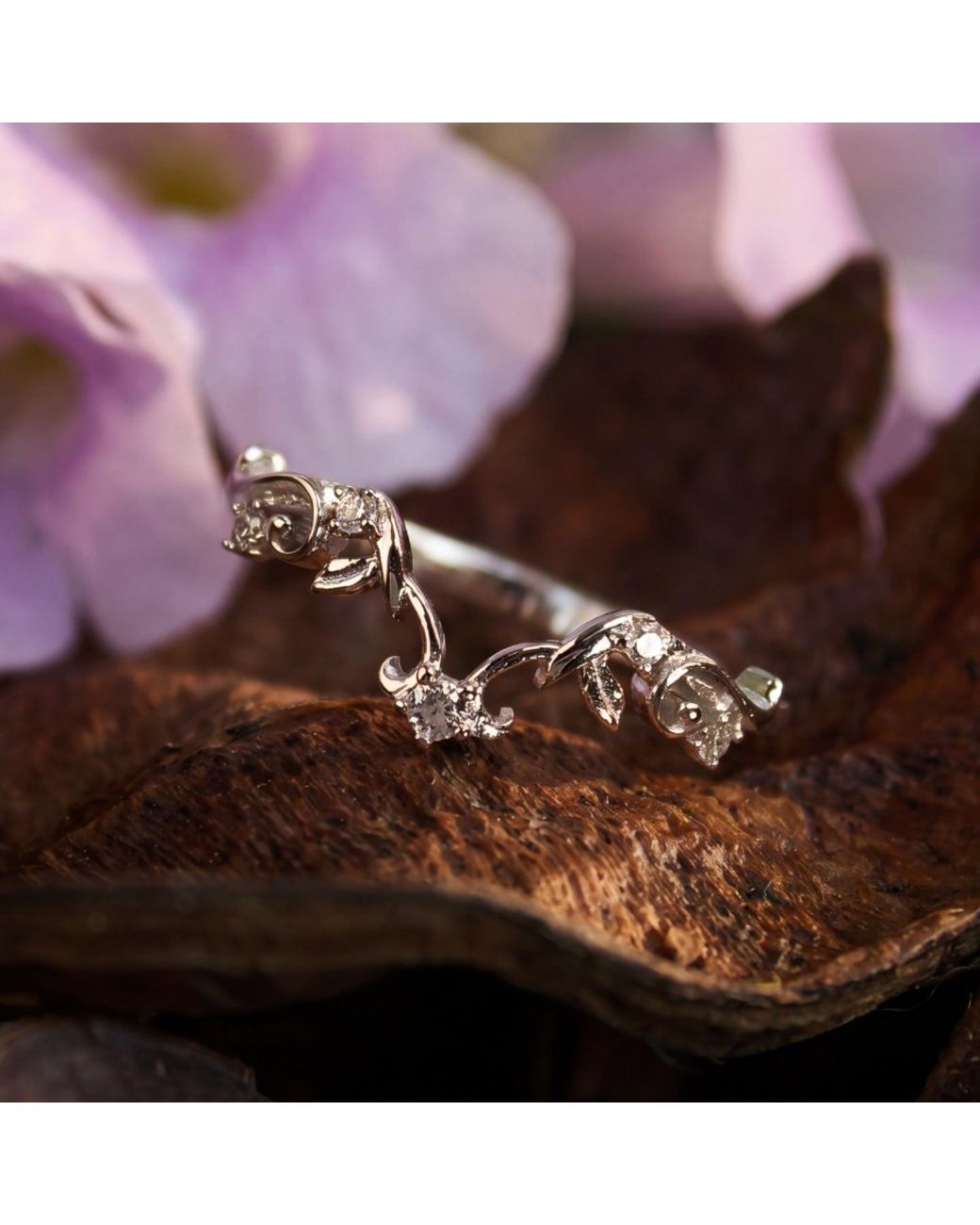 Azura Jewelry New York White Petal Waltz Band Vermeil