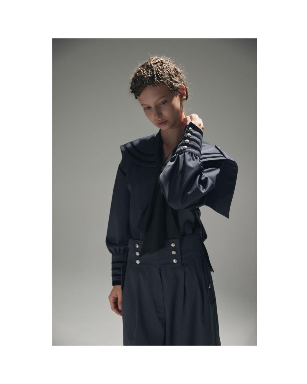 Julia Allert Blue Contrast Piping Sailor Collar Tie Front Blouse –