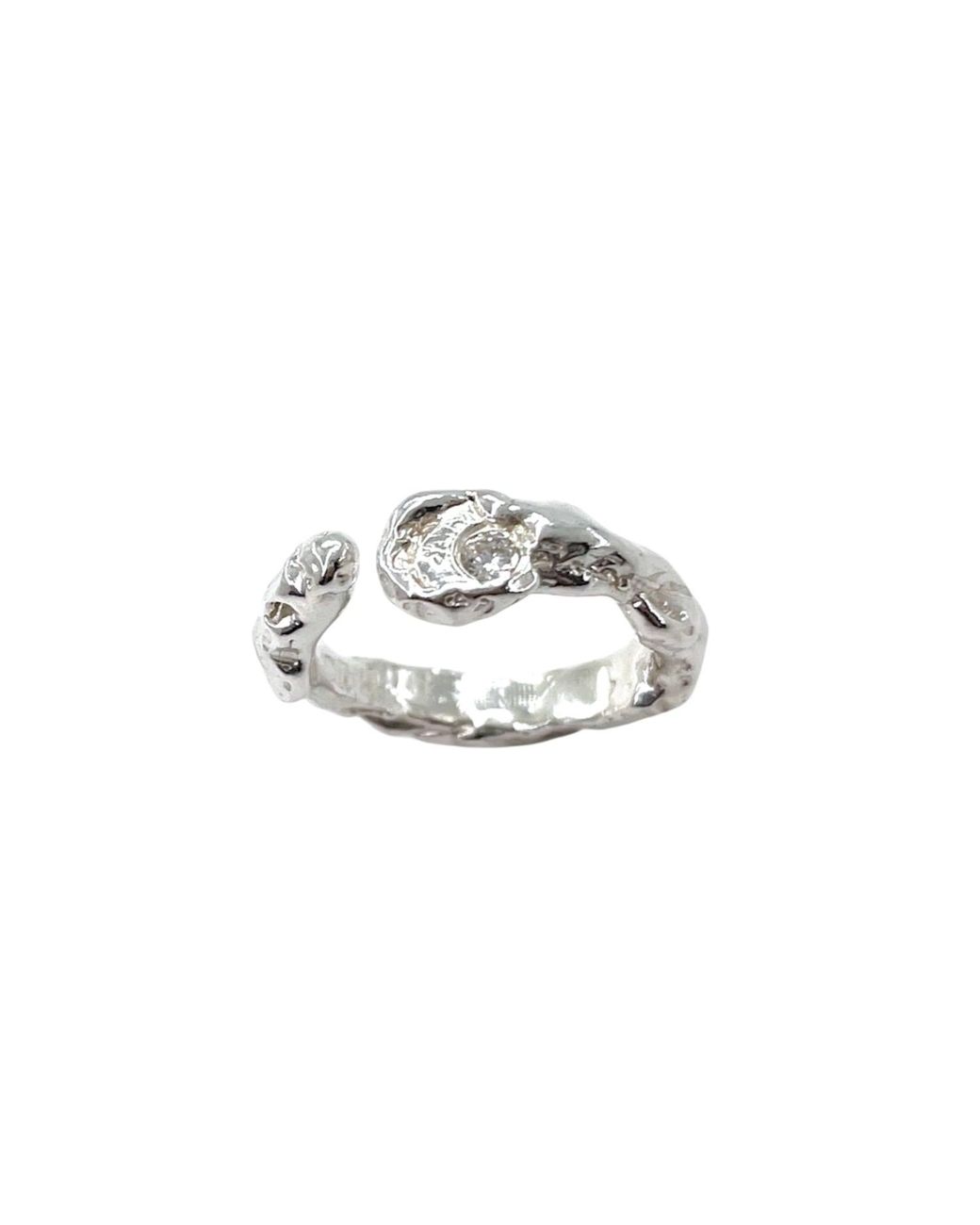 Bio-Trimmings Metallic Onnes Sculpted Cubic Zirconia Ring